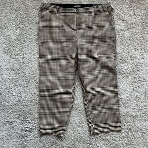 Women’s crop pants